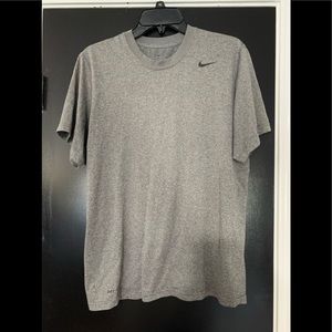 Nike T-shirt